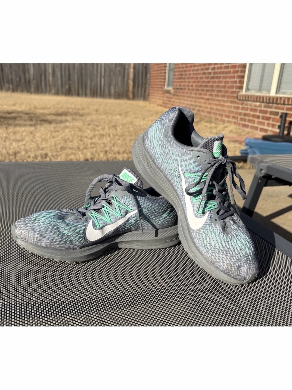 Nike Zoom Winflo 5 Grey and Mint Green Running Athletic Shoes Womens Size 8
